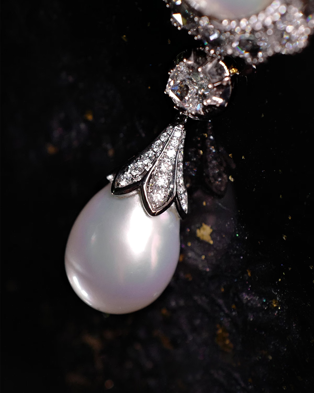 OLD MINE CUT DIAMOND PEARL BROOCH