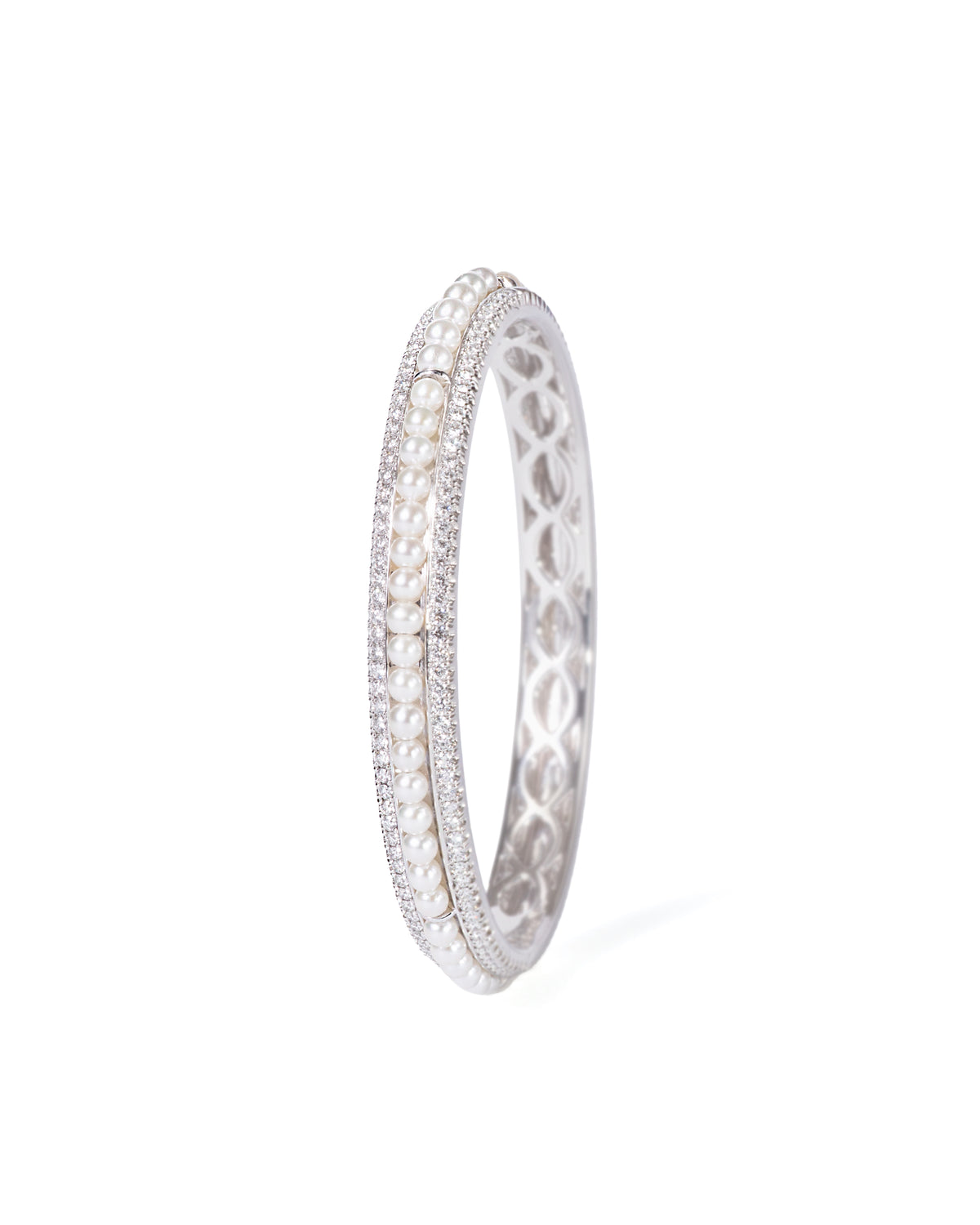 PEARL DIAMOND BANGLE